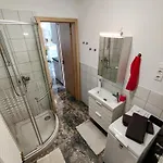 Ryb Lofts - Modern Comfort By Downtown Bp Apartamento