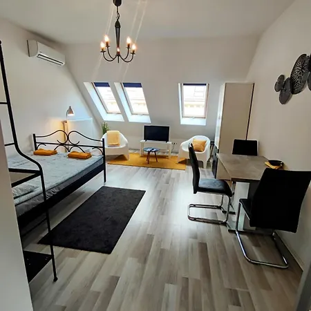 Ryb Lofts - Modern Comfort By Downtown Bp Apartment Budapest