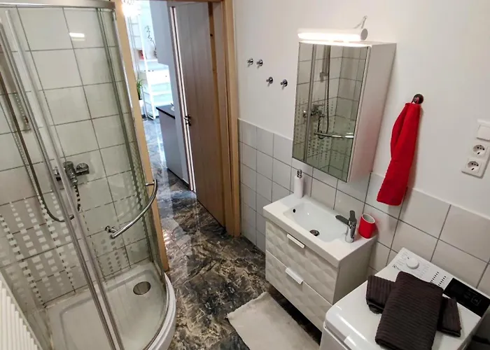 Ryb Lofts - Modern Comfort By Downtown Bp Apartmán