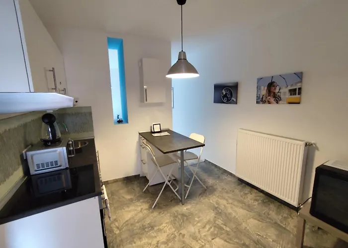 Ryb Lofts - Modern Comfort By Downtown Bp